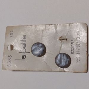 $1 Add-on Smoky Buttons La Petite 6585